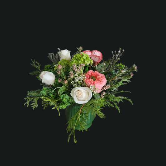 Christmas Centerpiece - Classic Cheer